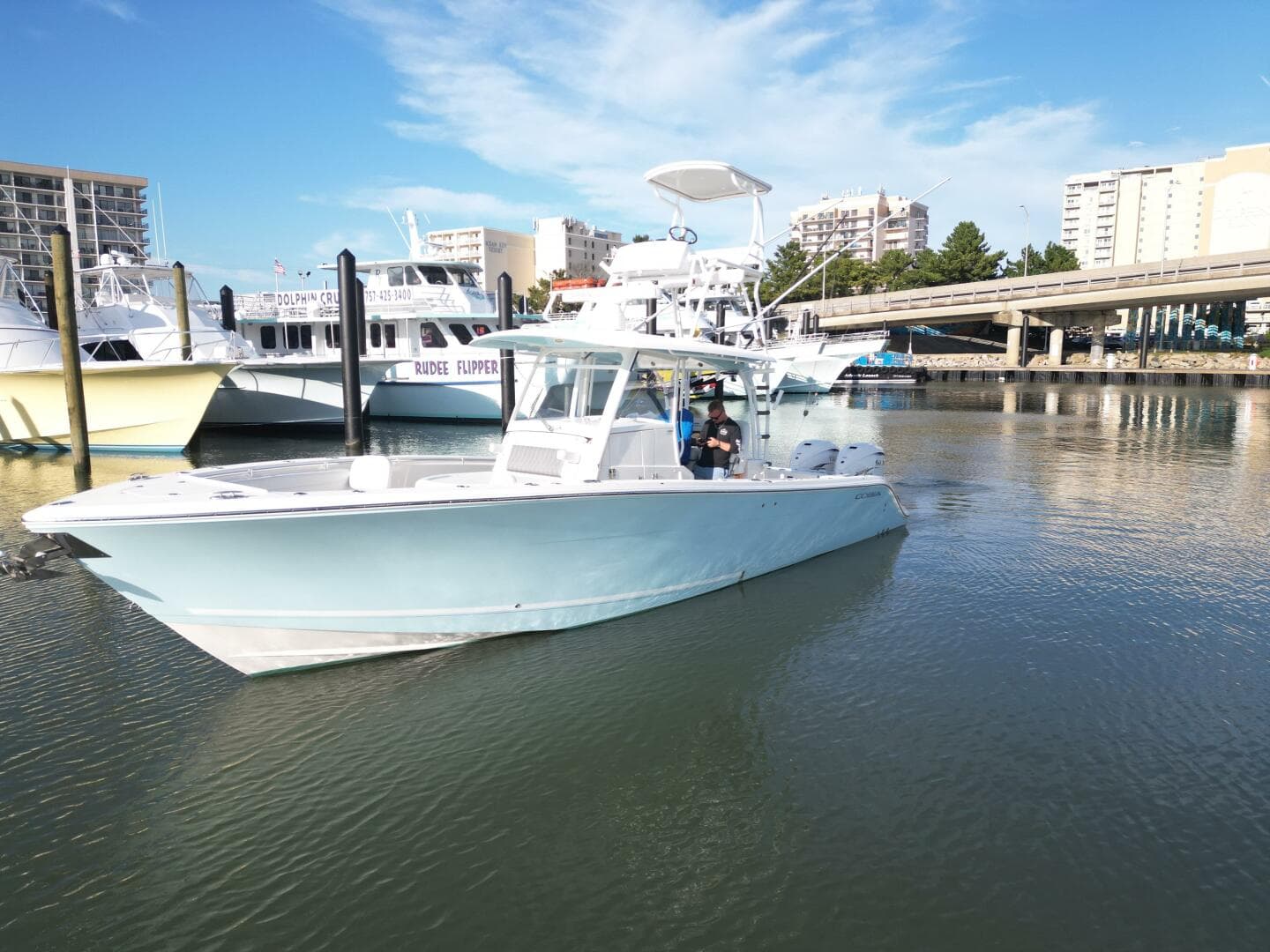 2020 Cobia 350 CC — photo 12