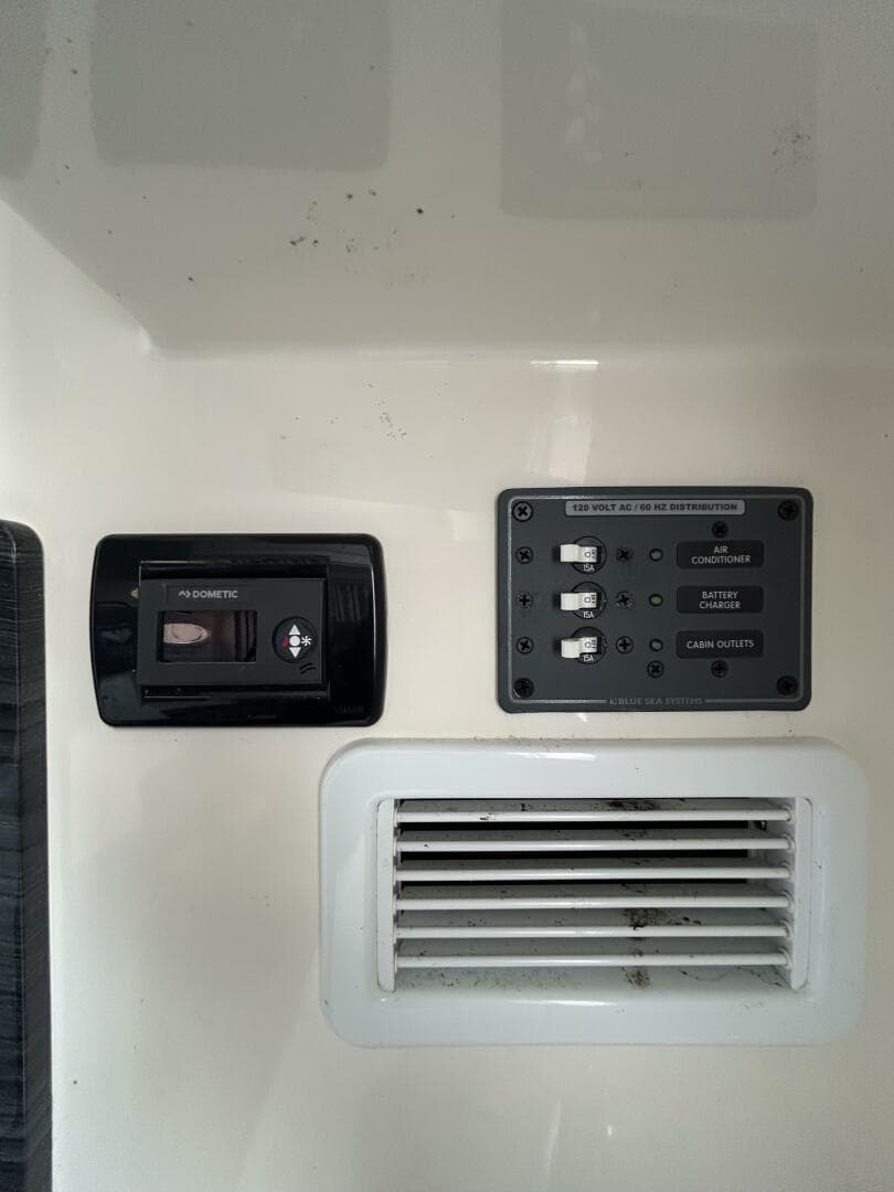 2020 Cobia 350 CC — photo 17