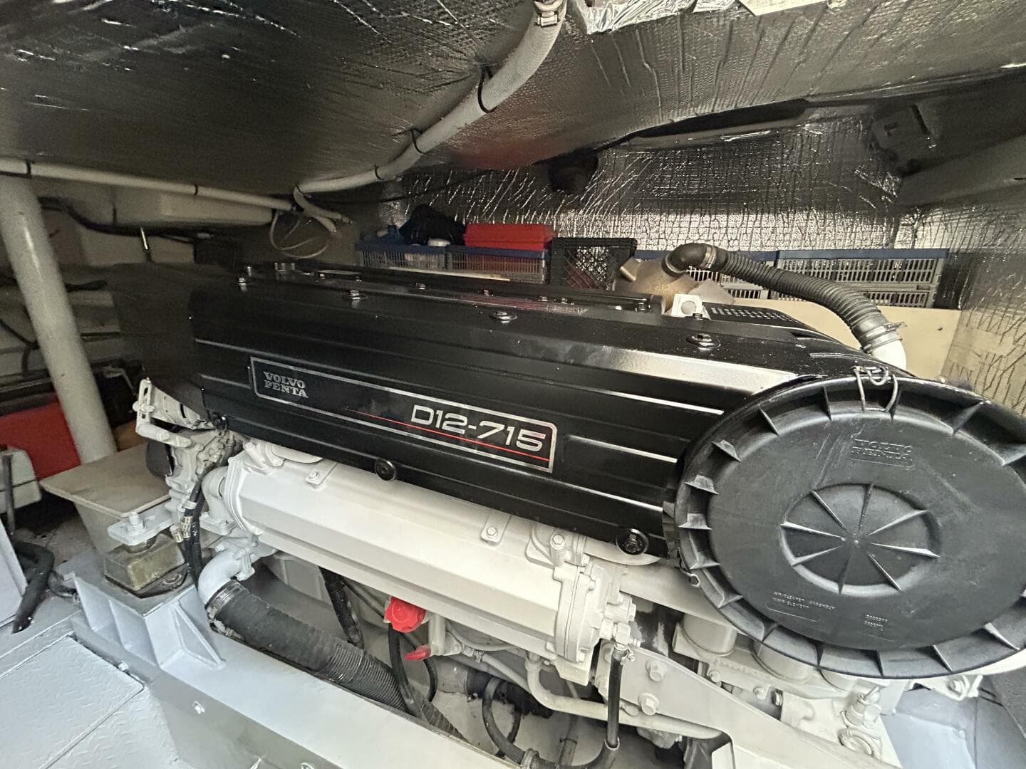 2003 Cruisers Yachts 540 Express — photo 25