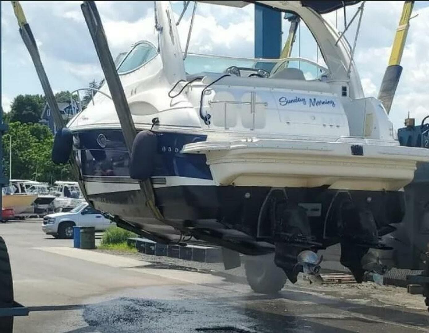 2007 Cruisers Yachts 310 Express — photo 5