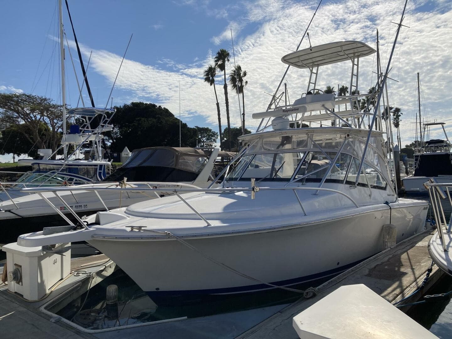 2006 Luhrs 280 Express Open — photo 2