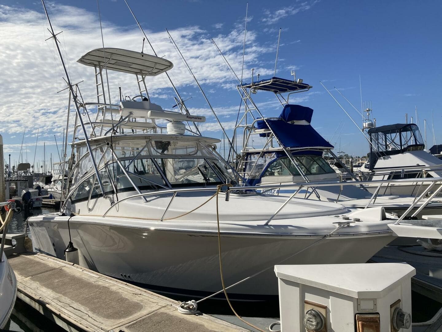 2006 Luhrs 280 Express Open — photo 4