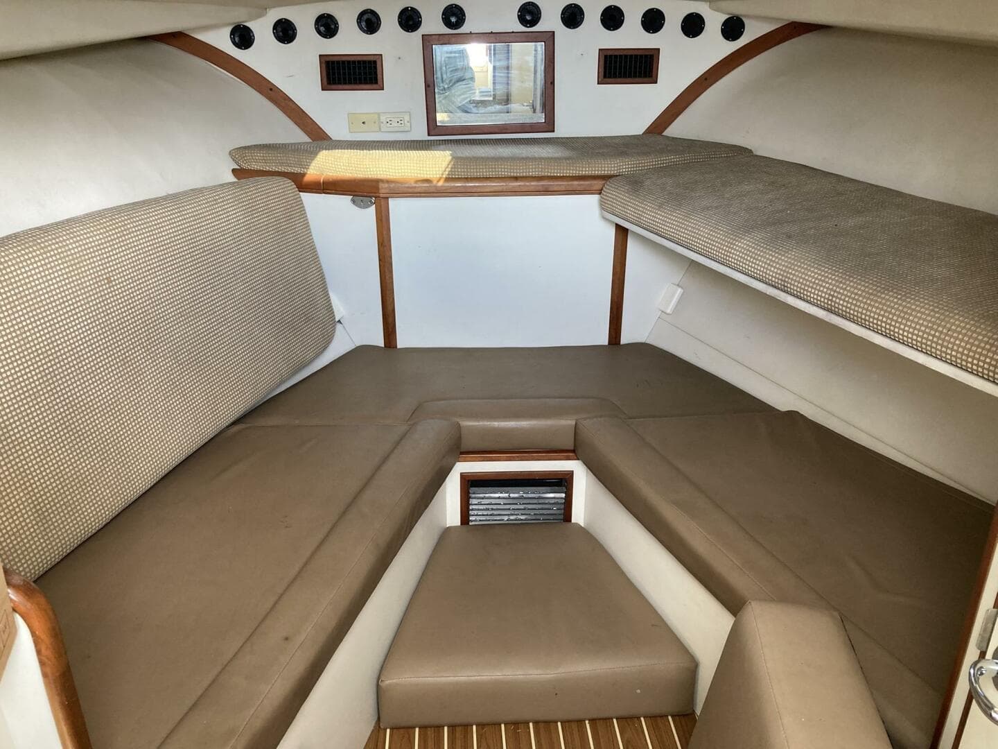 2006 Luhrs 280 Express Open — photo 15