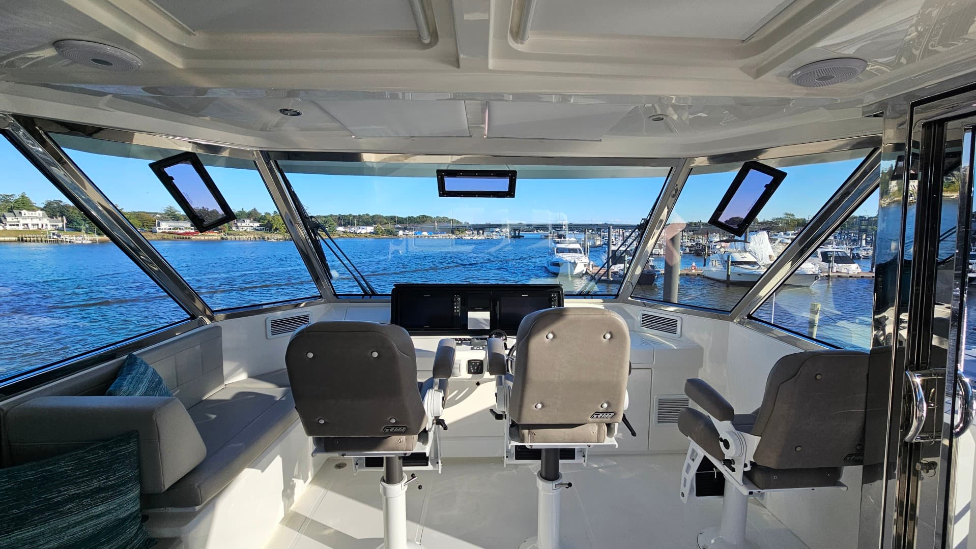 2023 Aquila 54 Yacht — photo 66