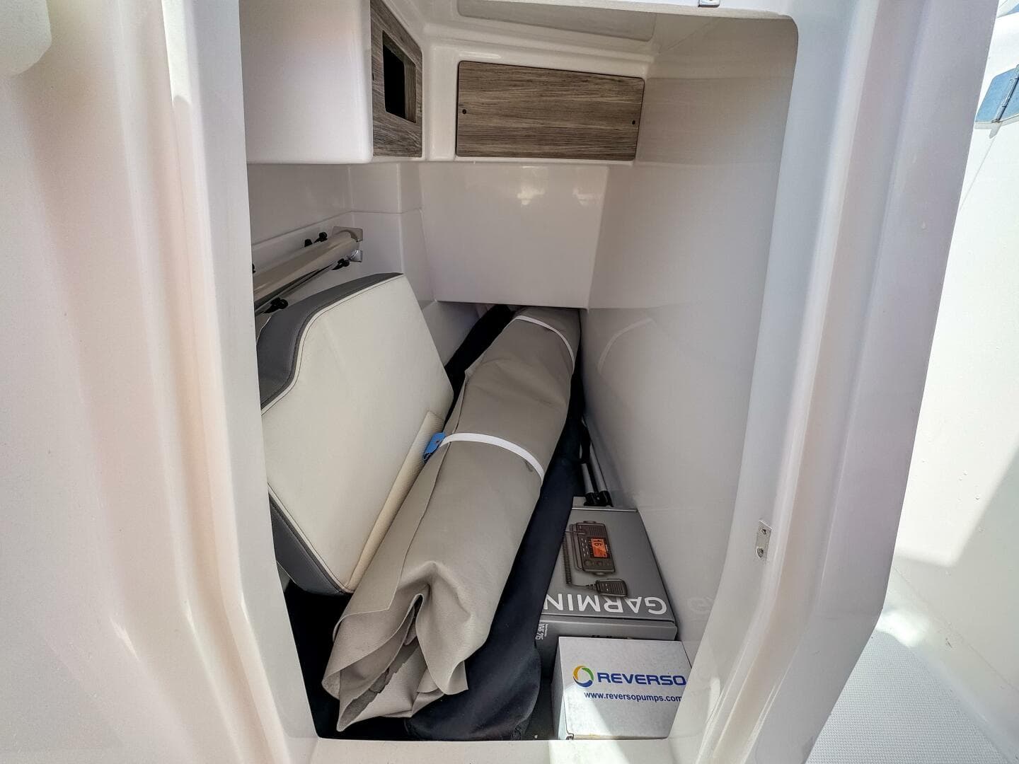 2025 Edgewater 262 CX — photo 31