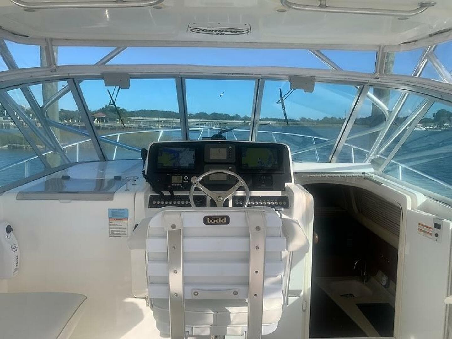 2006 Rampage 38 Express — photo 27