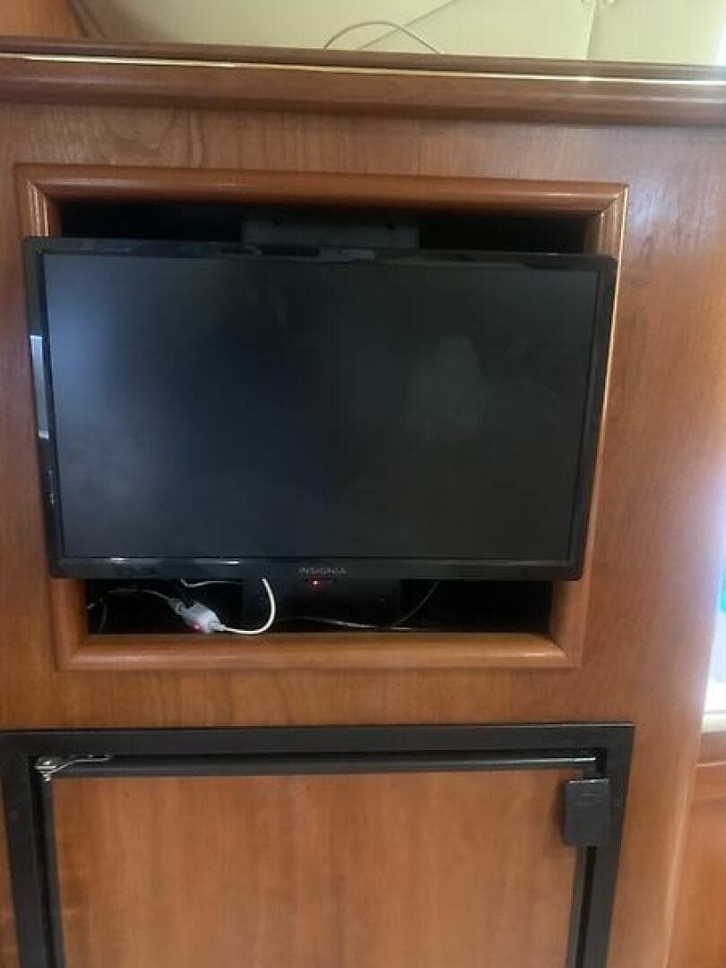 2006 Rampage 38 Express — photo 39