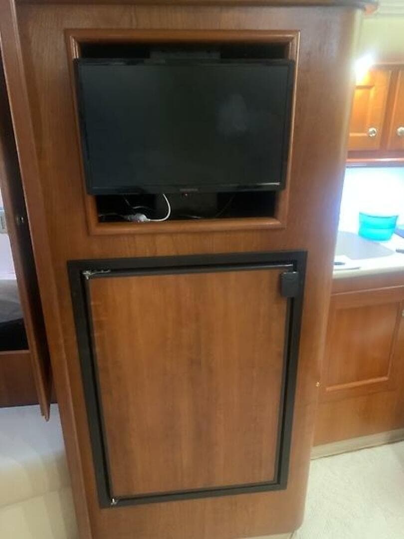 2006 Rampage 38 Express — photo 38