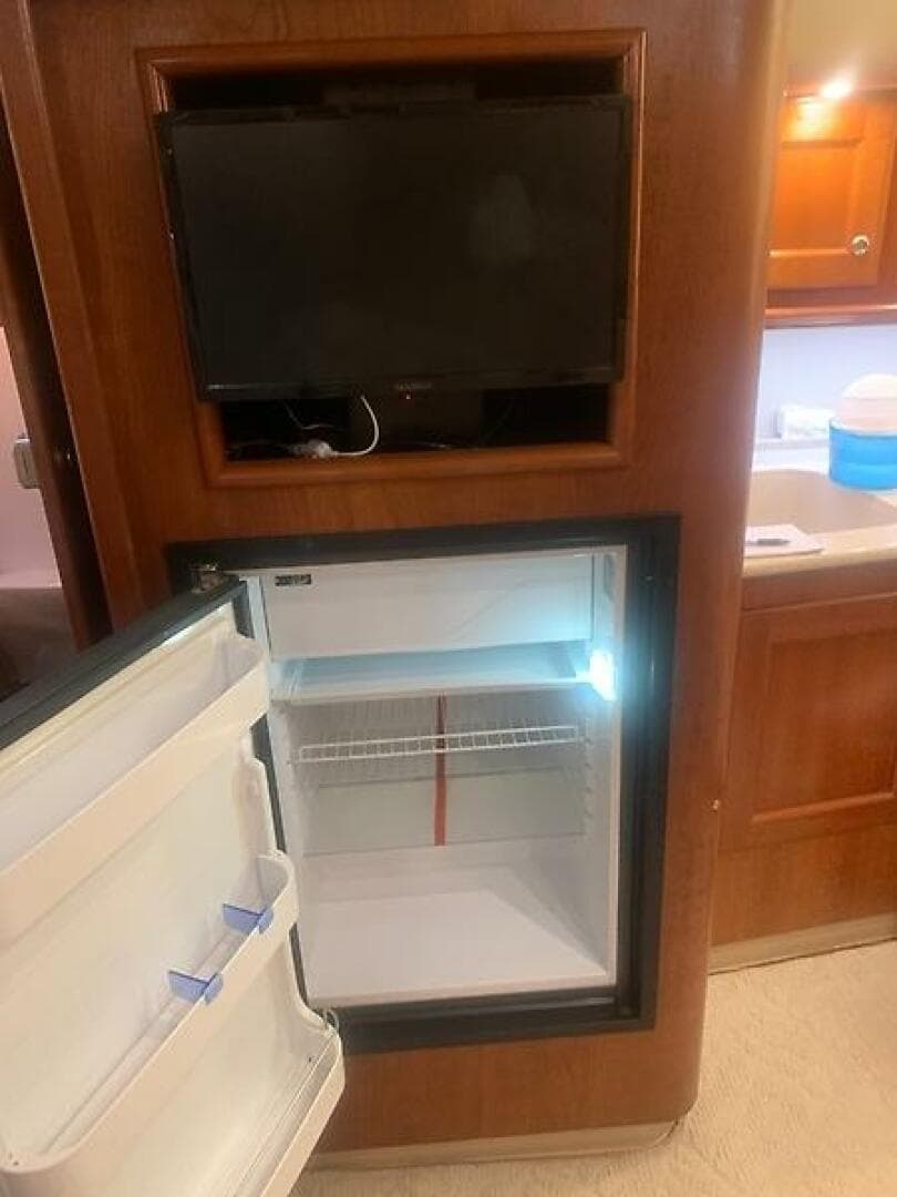 2006 Rampage 38 Express — photo 37