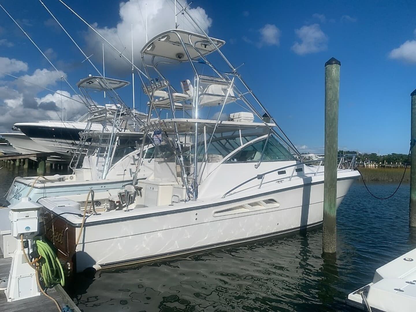 2006 Rampage 38 Express