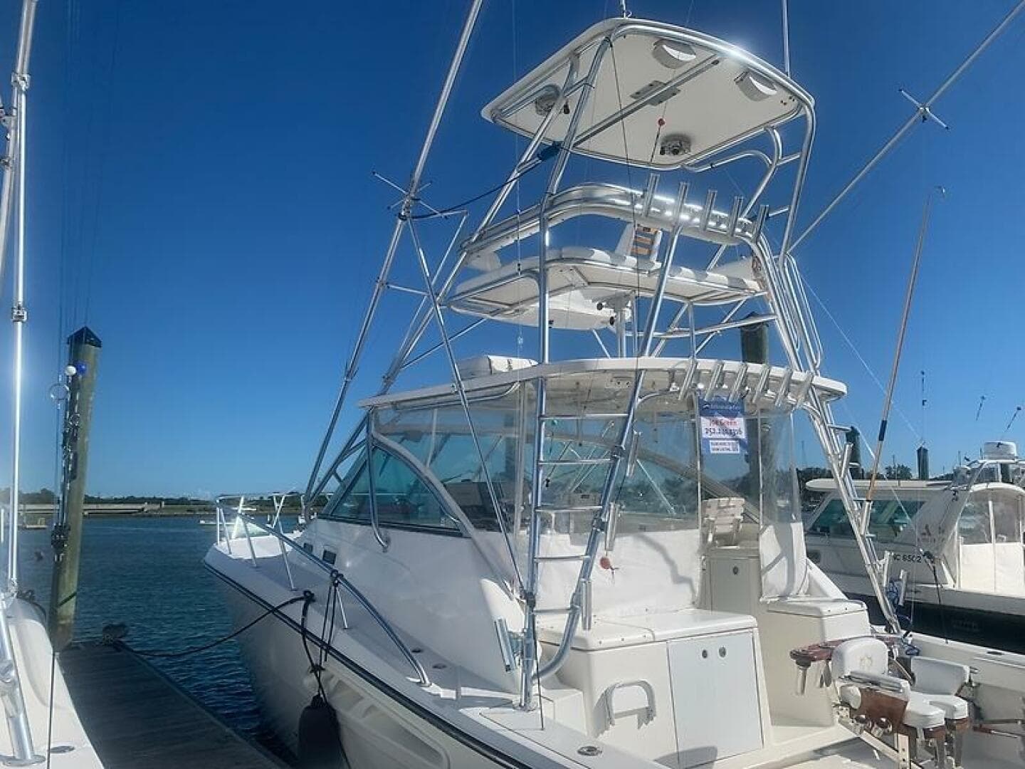 2006 Rampage 38 Express — photo 3