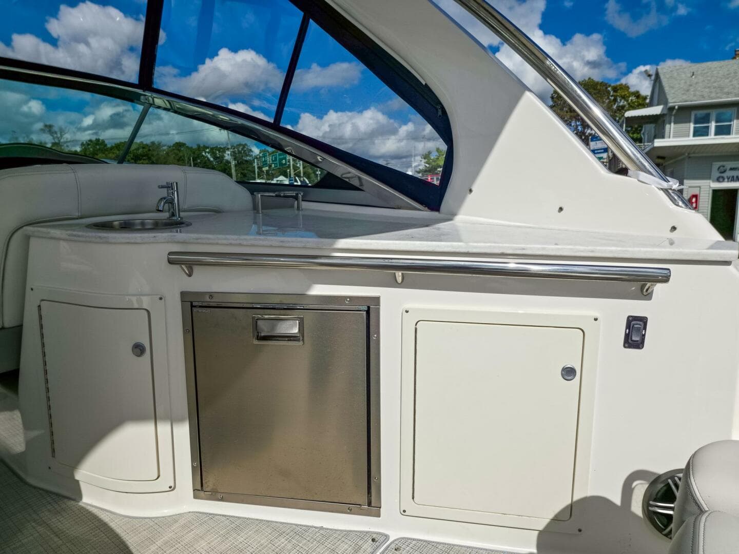 2026 Regal 33 Xo — photo 19