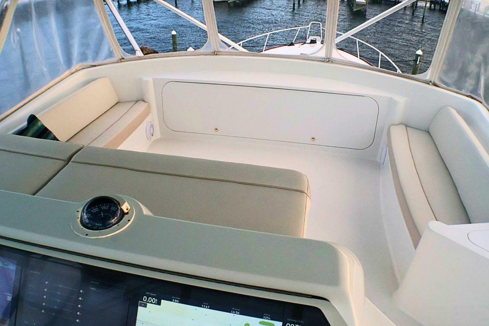 2001 Donzi 73 Sport Yacht — photo 59