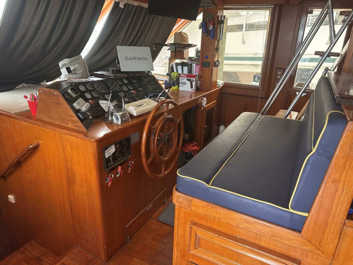 1989 Jefferson Marquessa 52 — photo 8