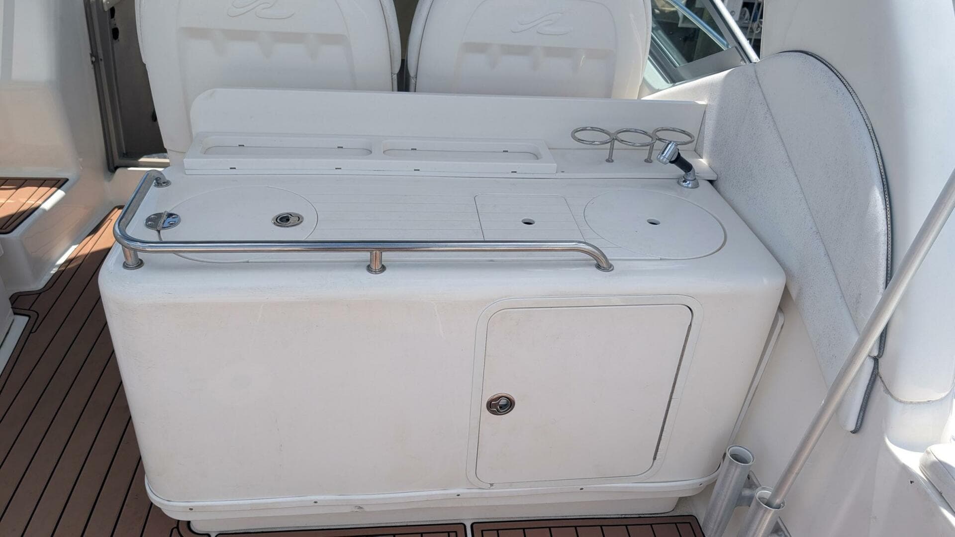 2008 Sea Ray 340 Sundancer Sportsman — photo 7