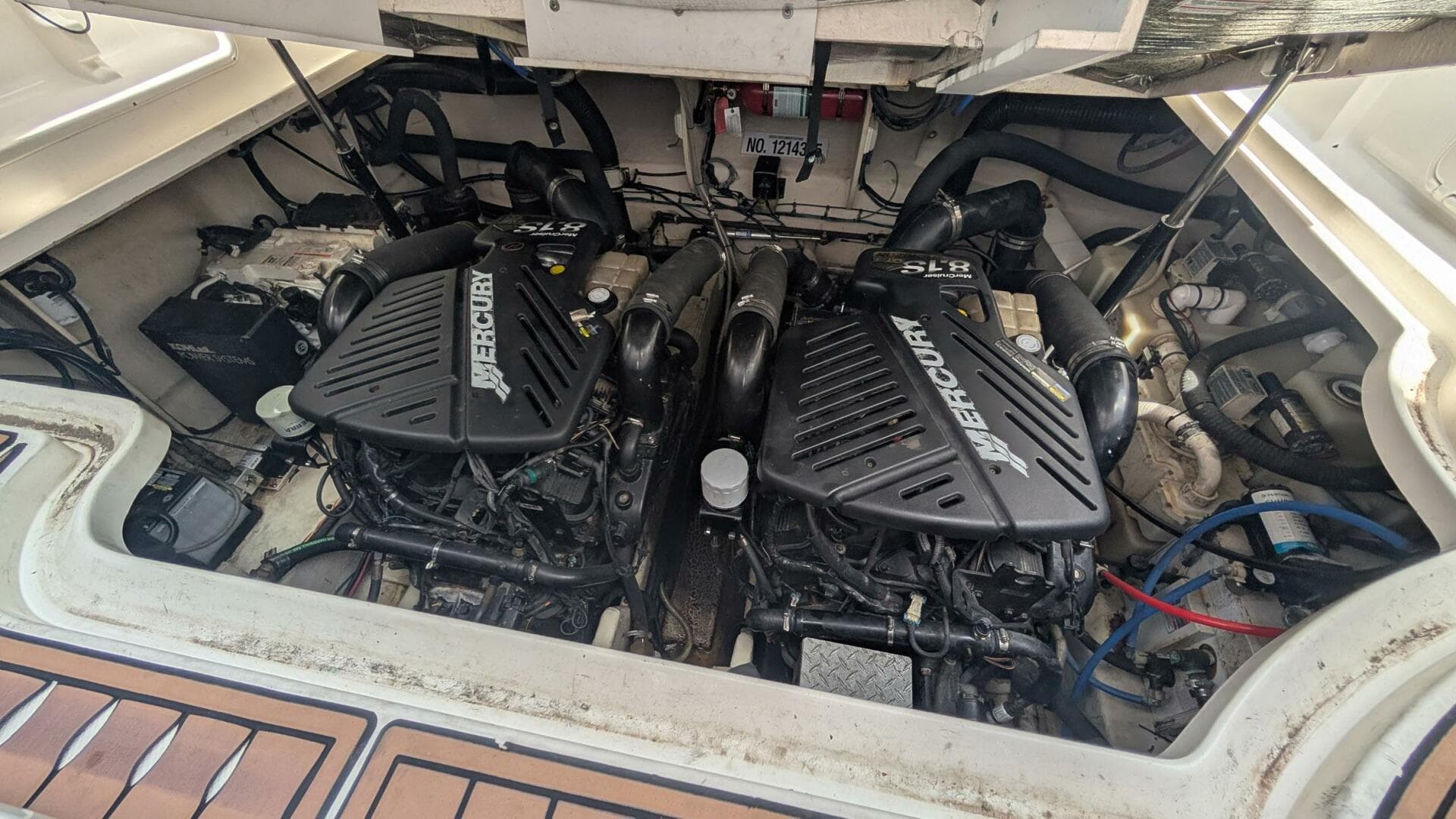 2008 Sea Ray 340 Sundancer Sportsman — photo 17