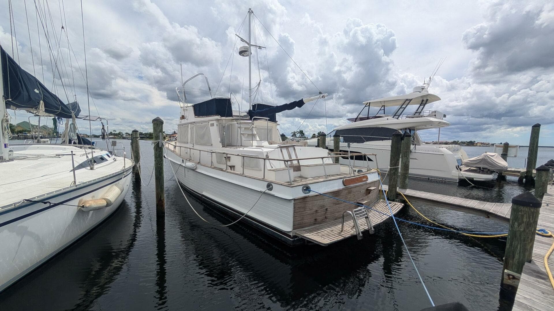 1983 Grand Banks 42 Classic