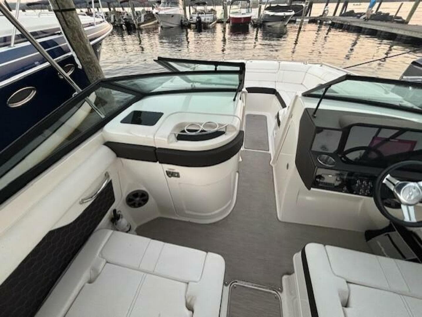 2019 Sea Ray Sdx 270 — photo 11