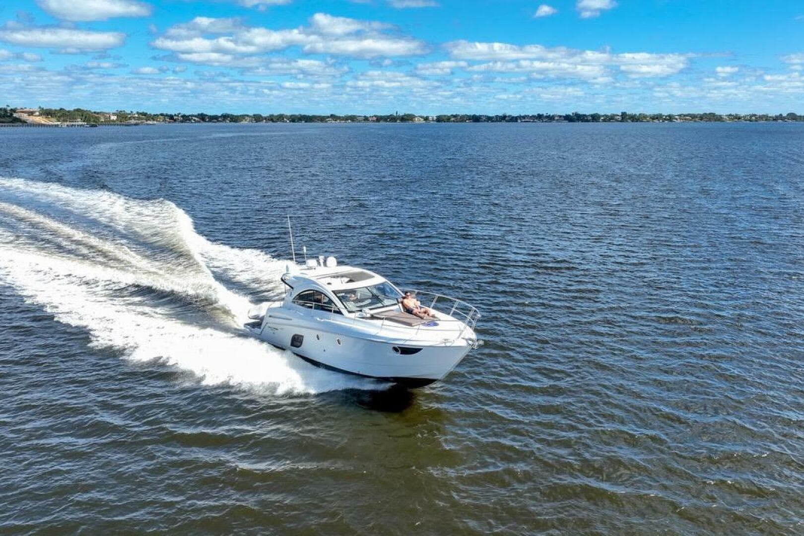 2014 Beneteau Gran Turismo 44