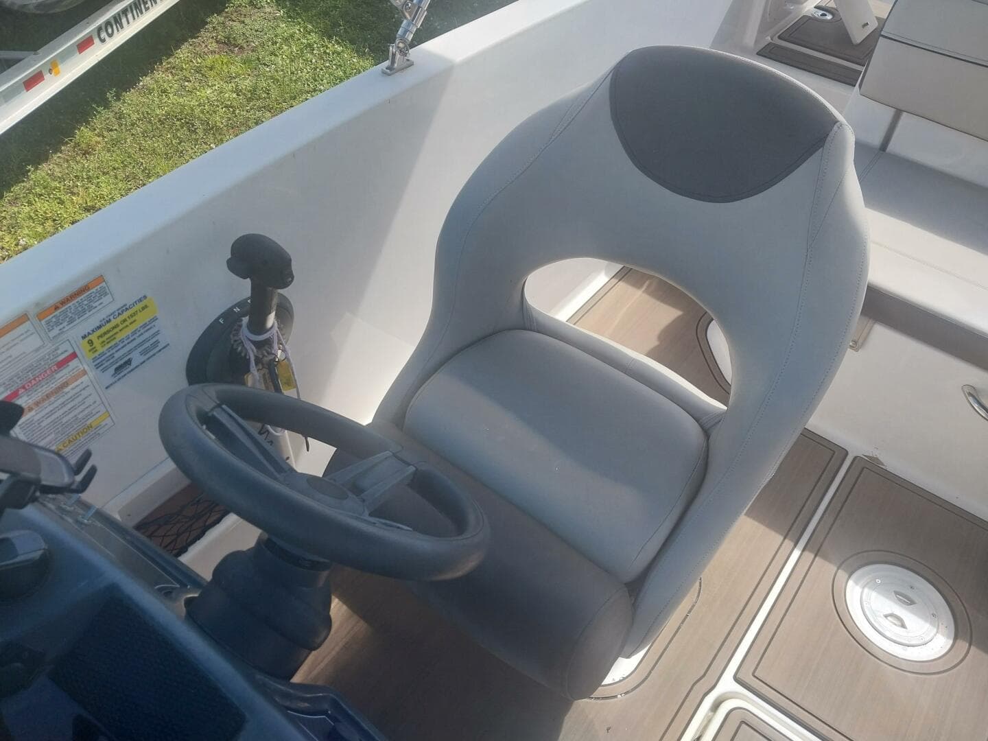 2017 Bayliner Vr 5 — photo 6