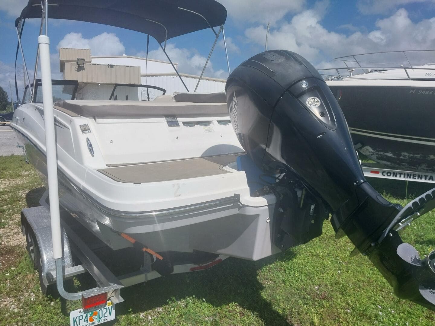 2017 Bayliner Vr 5 — photo 3