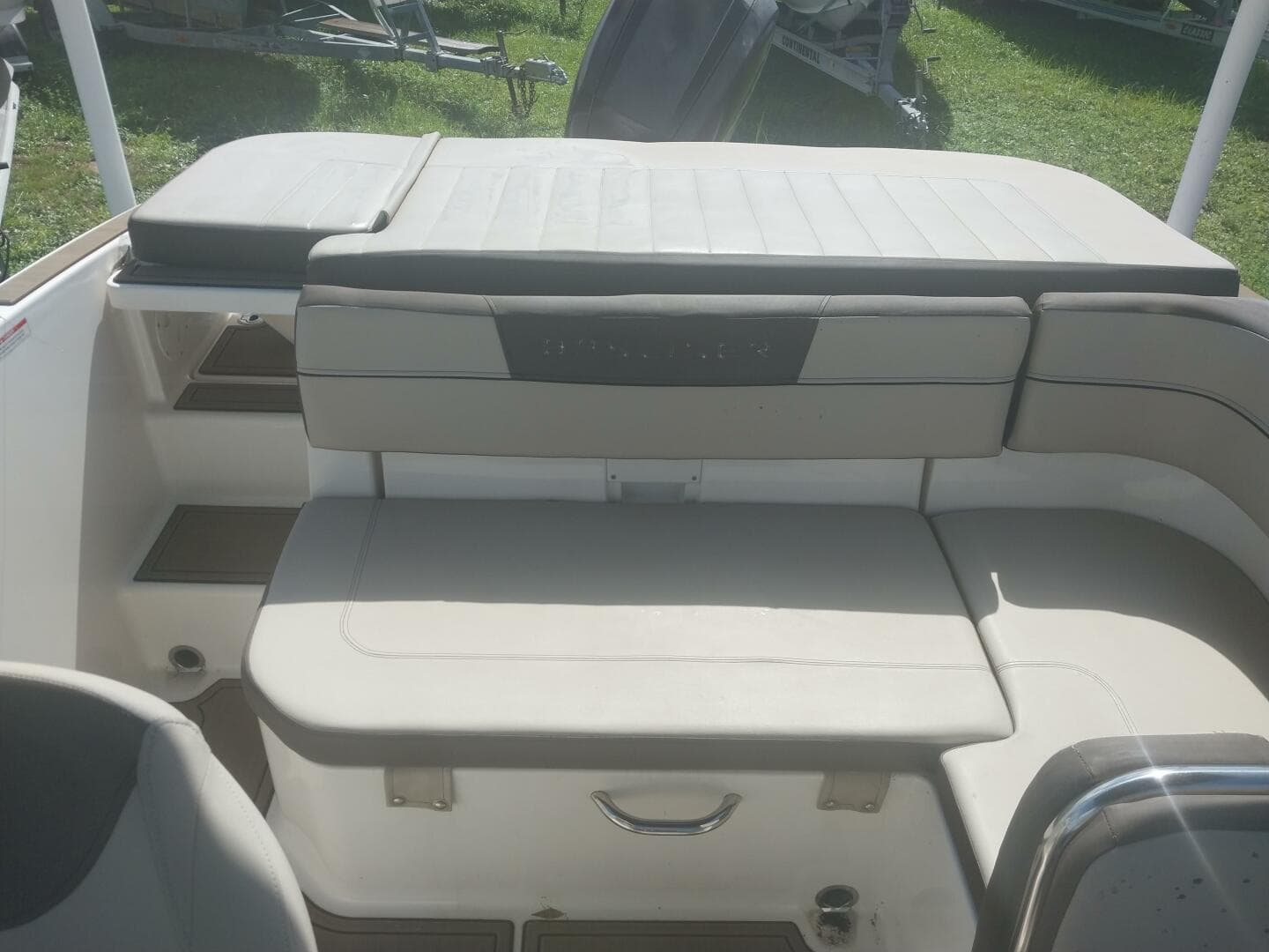 2017 Bayliner Vr 5 — photo 9