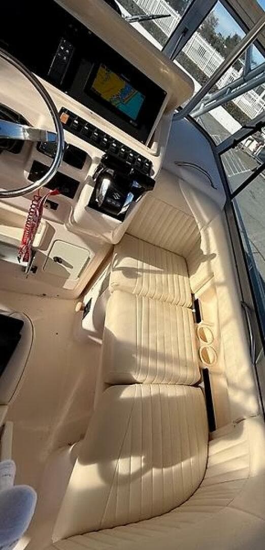 2007 Grady-White 305 Express — photo 21