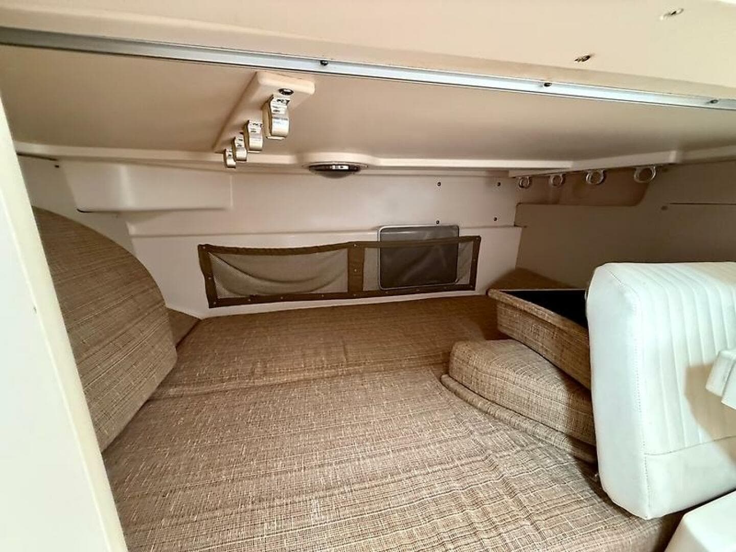 2007 Grady-White 305 Express — photo 25