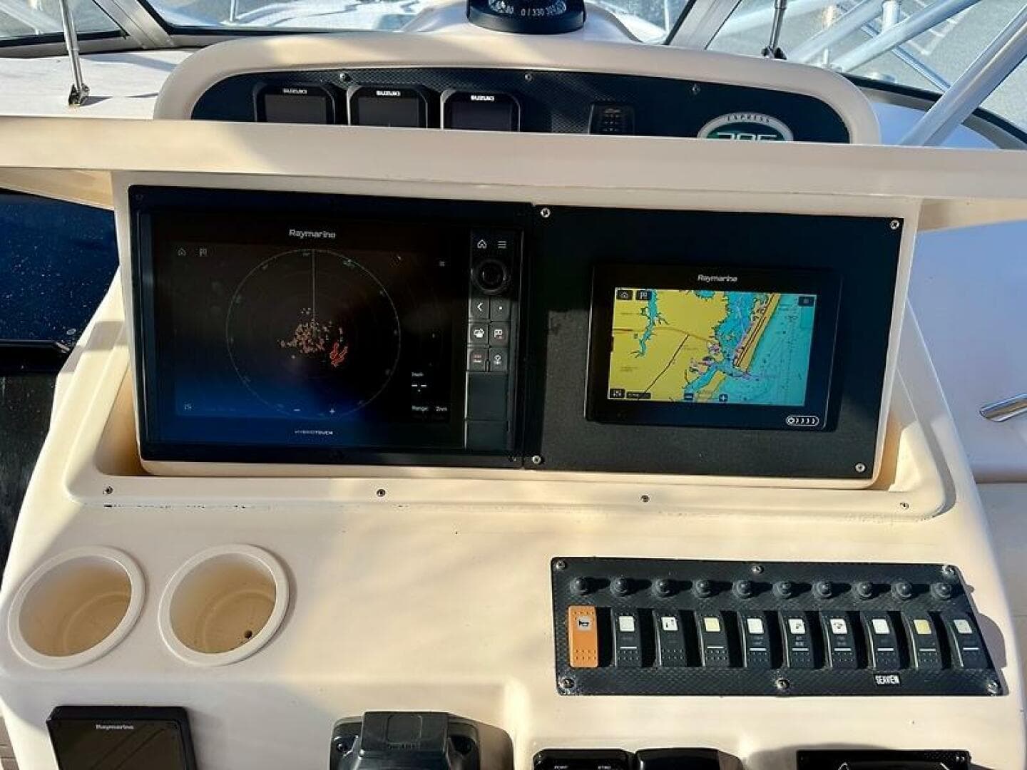 2007 Grady-White 305 Express — photo 13