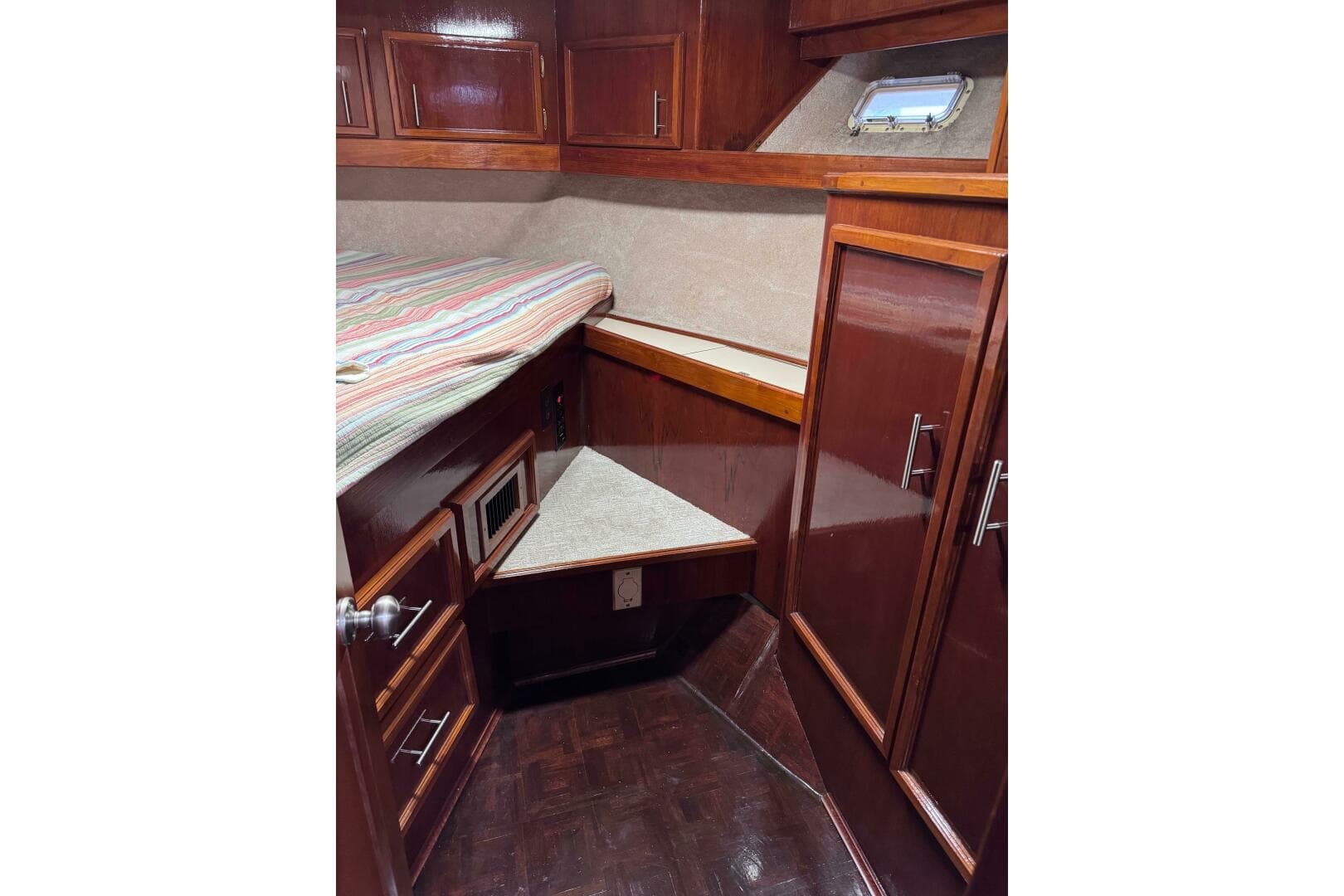 1986 Egg Harbor 37 Convertible — photo 21