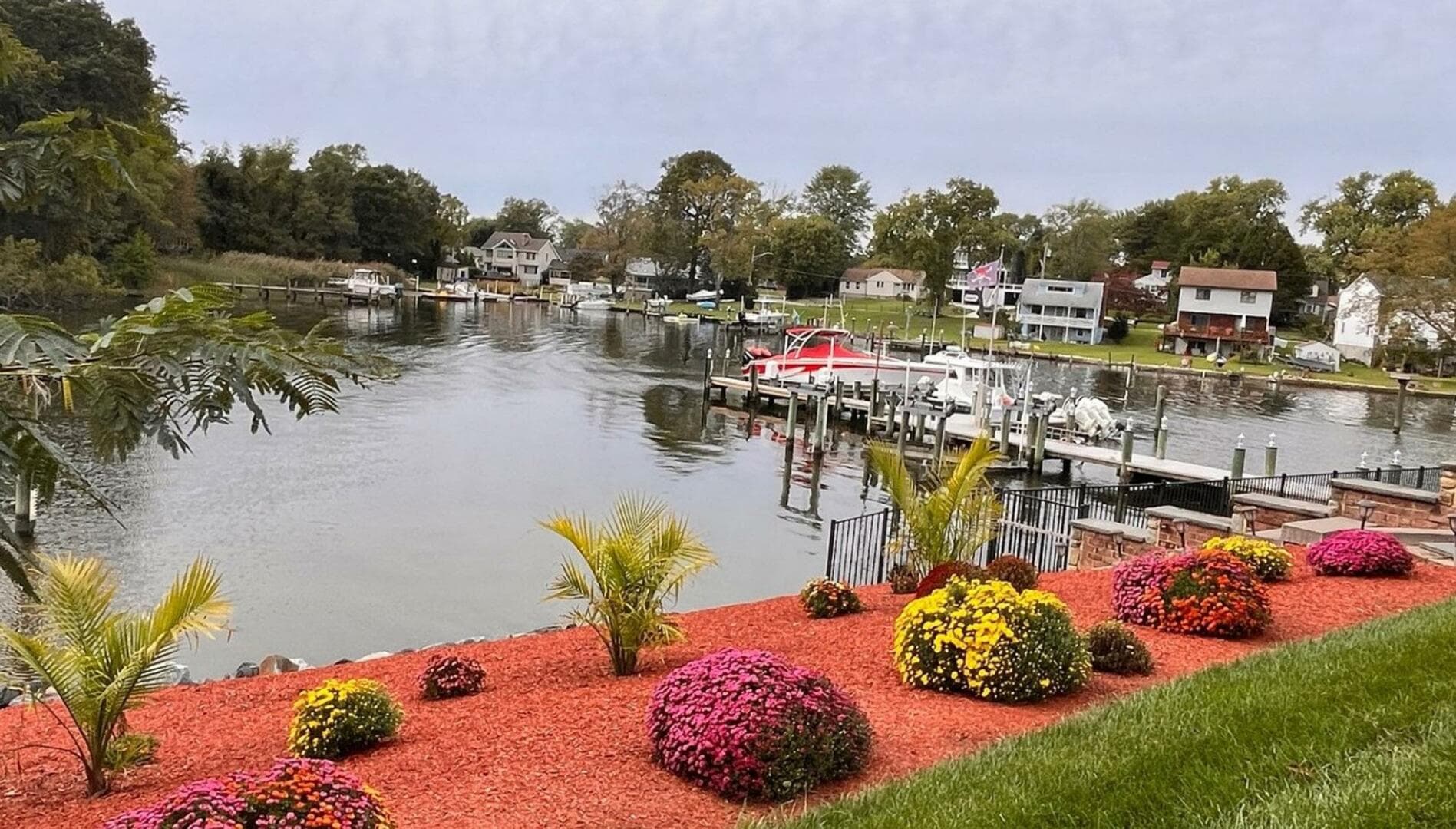 2014 Avanti 36 — photo 54