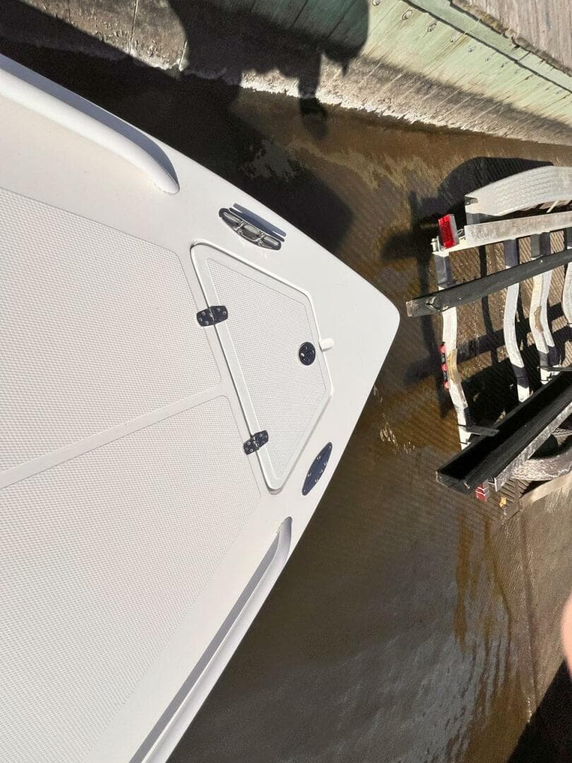 2014 Avanti 36 — photo 39