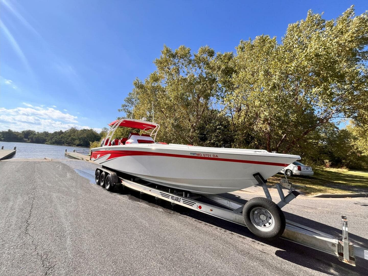 2014 Avanti 36 — photo 46