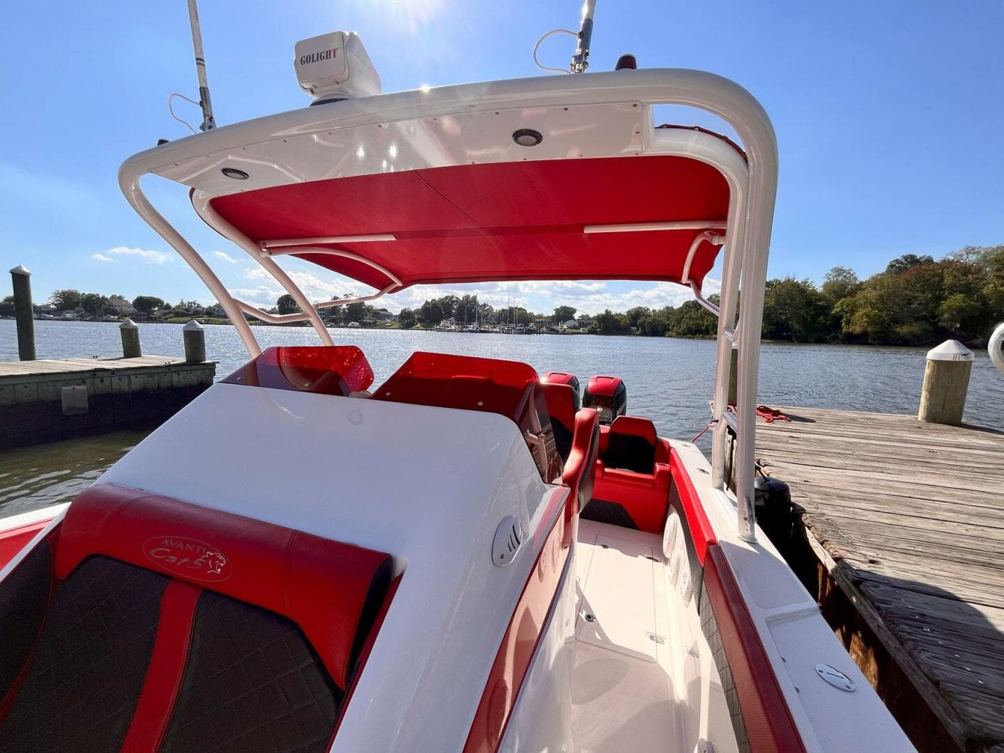 2014 Avanti 36 — photo 15