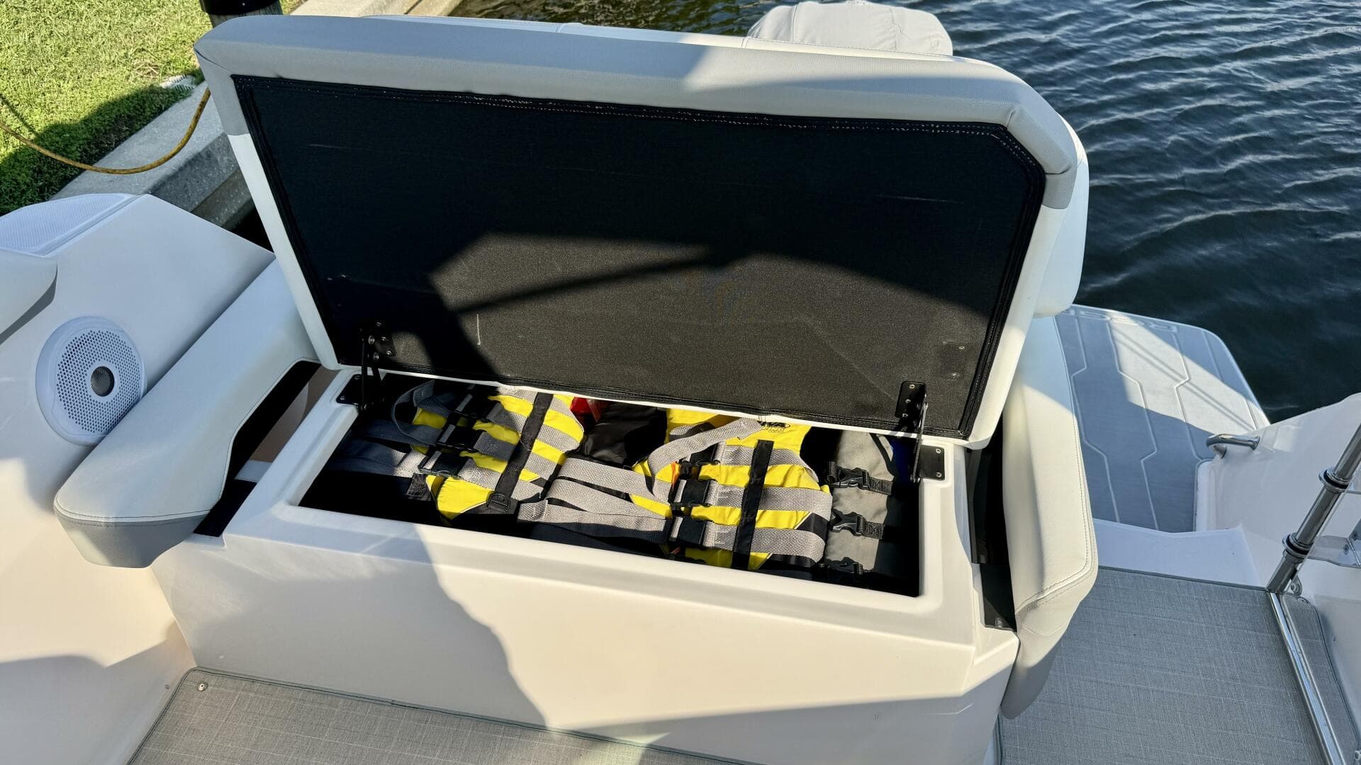 2022 Regal 26 Xo — photo 14