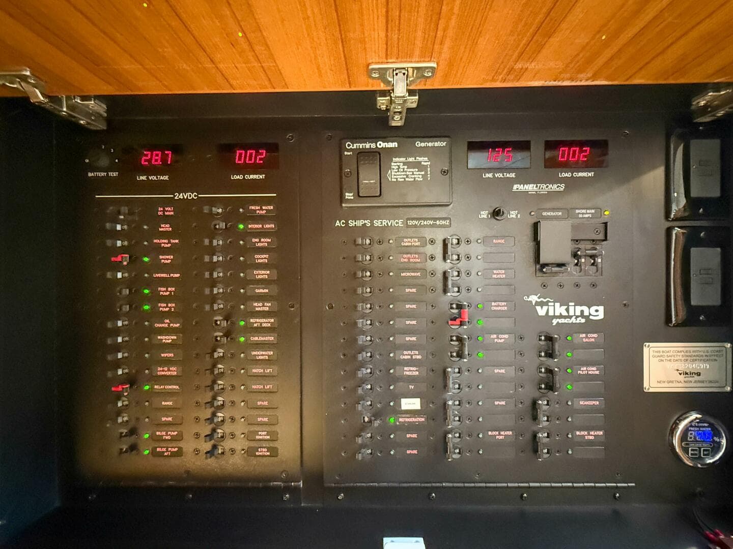 2019 Viking 38 Billfish — photo 47