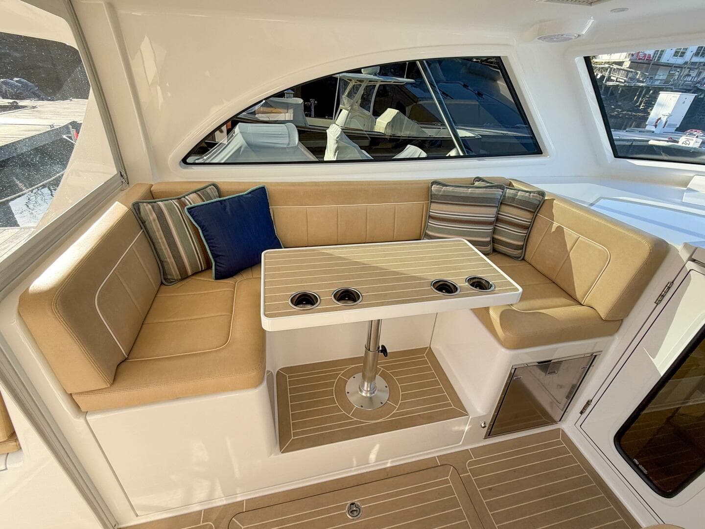 2019 Viking 38 Billfish — photo 22