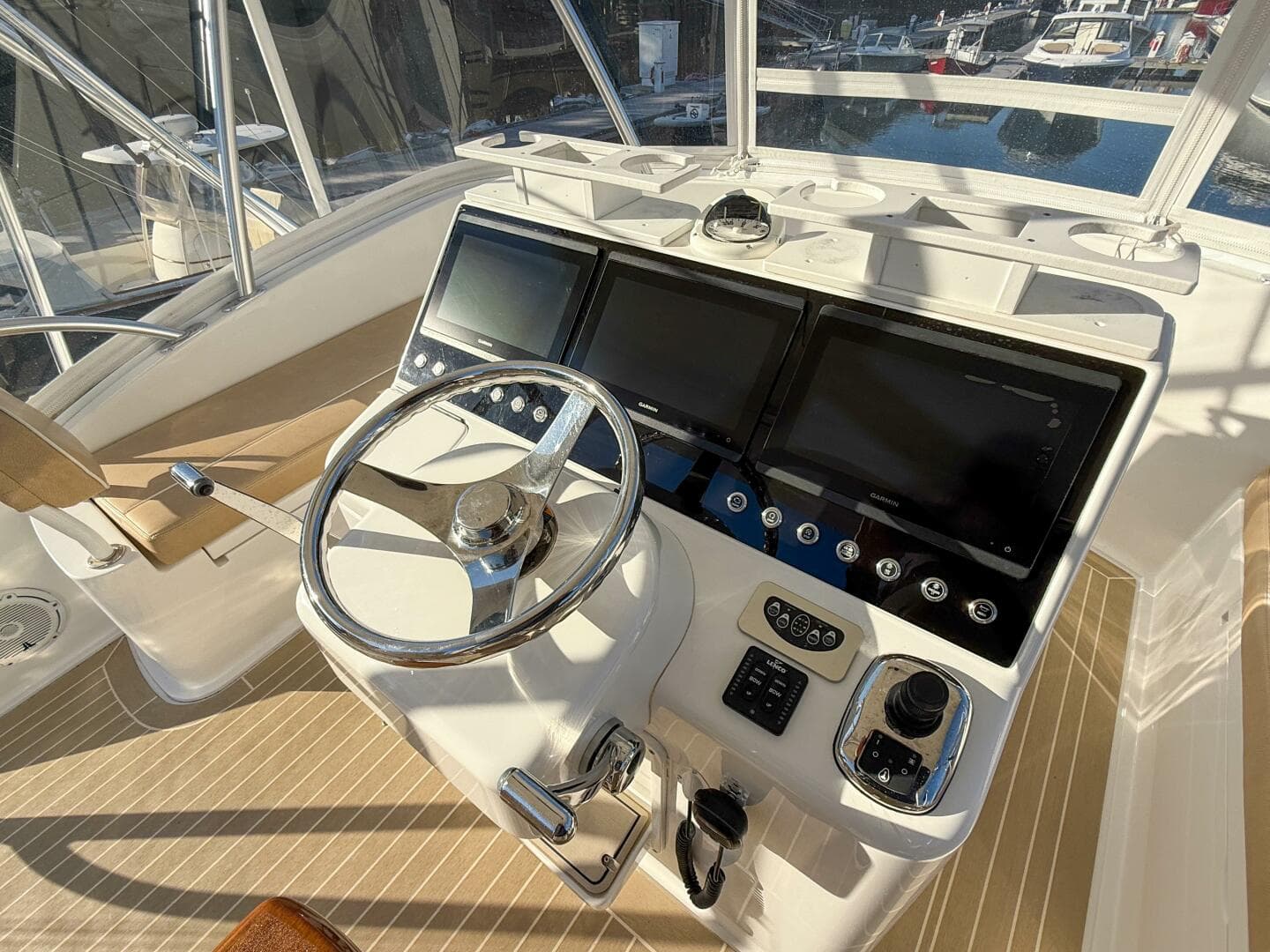 2019 Viking 38 Billfish — photo 32