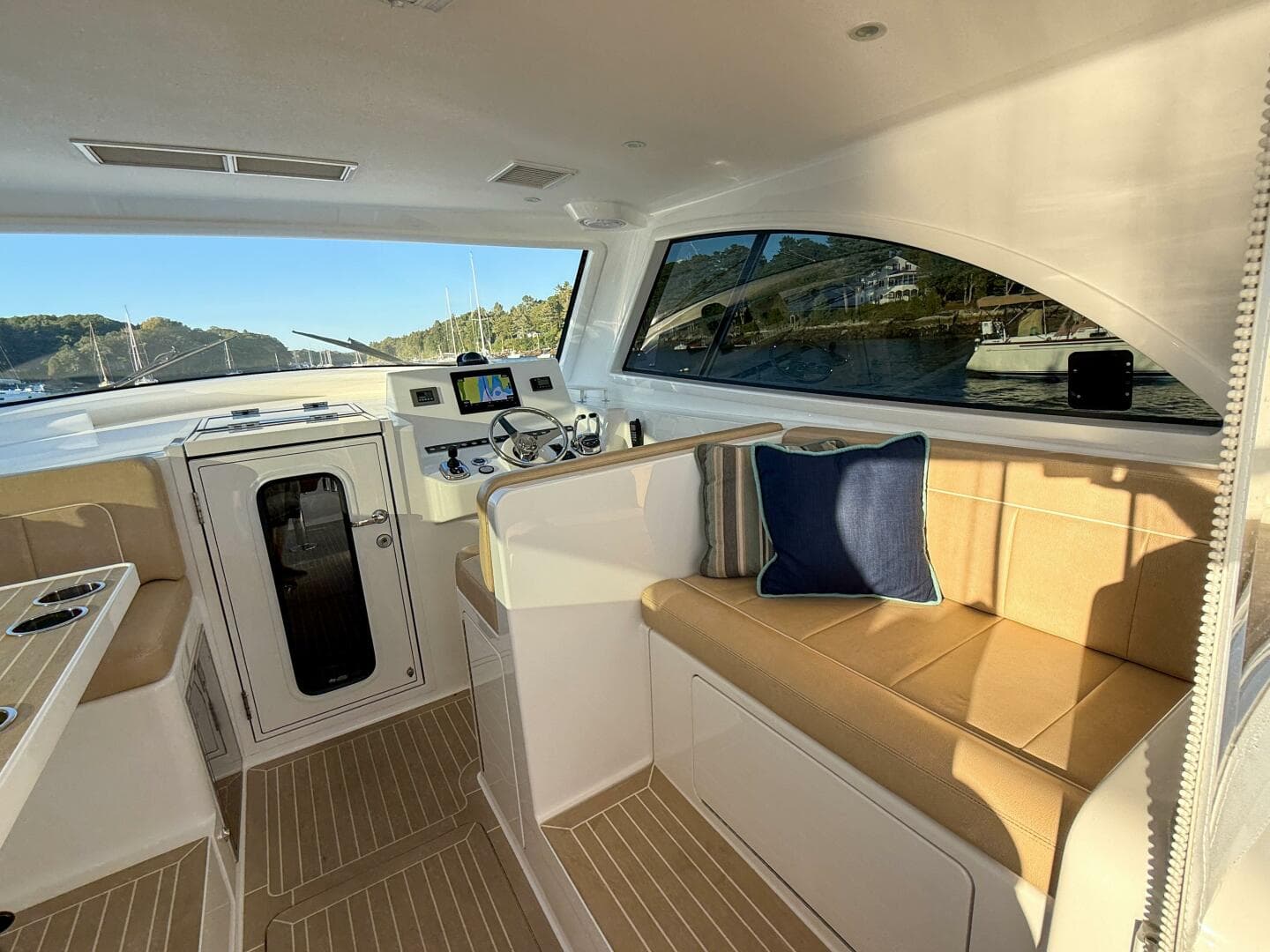 2019 Viking 38 Billfish — photo 56