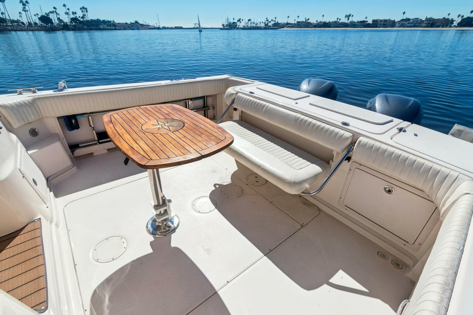 2006 Grady-White 330 Express — photo 4