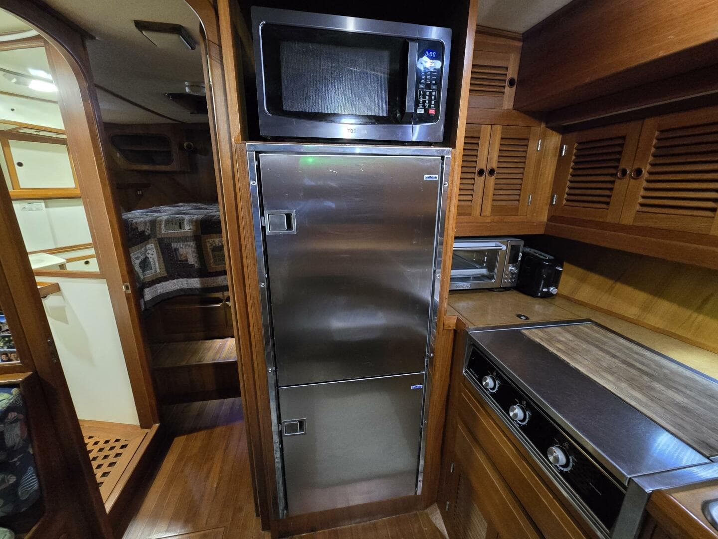 1987 Nova Marine Moorea — photo 47