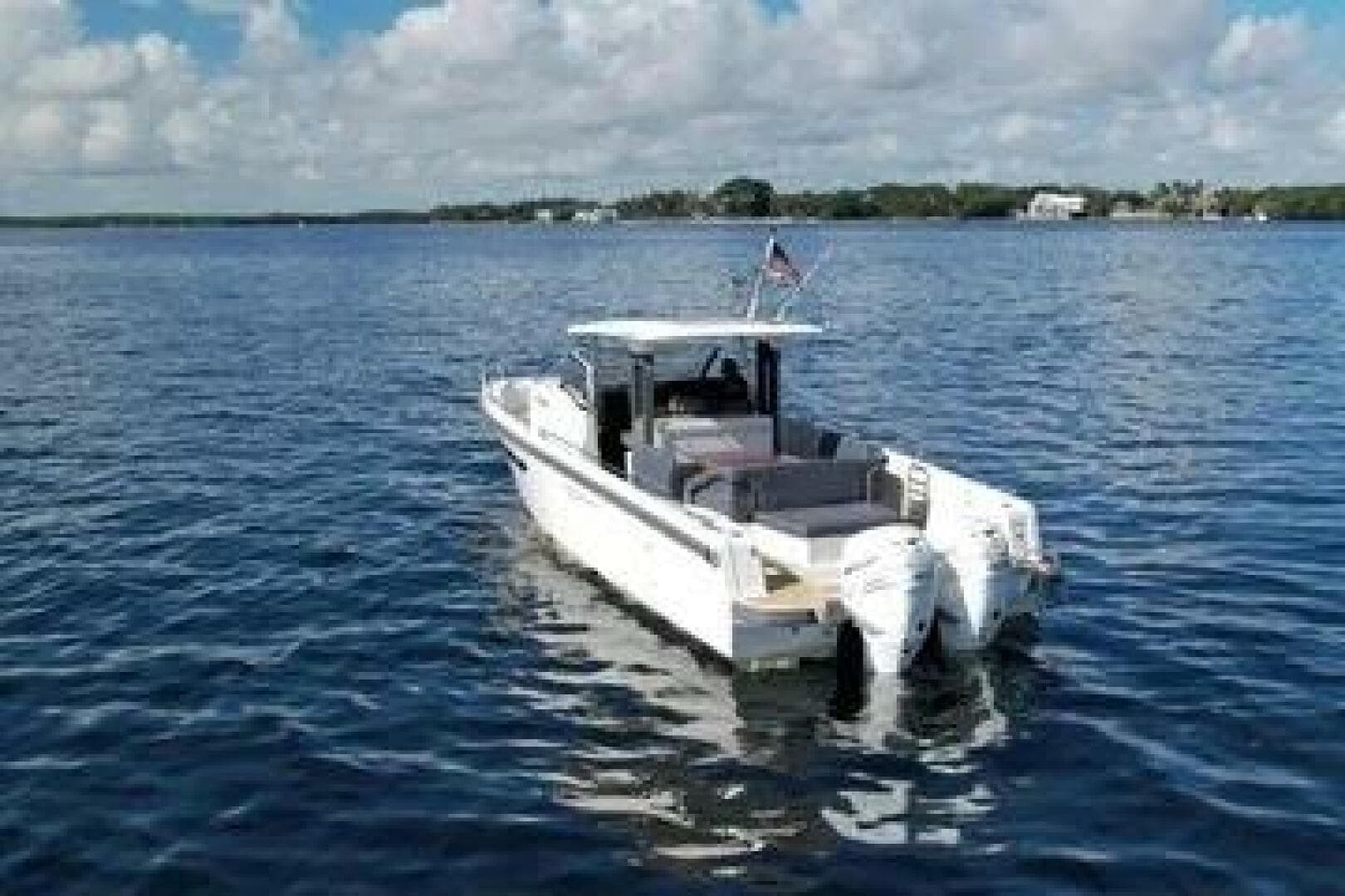 2022 Nimbus T11 — photo 15