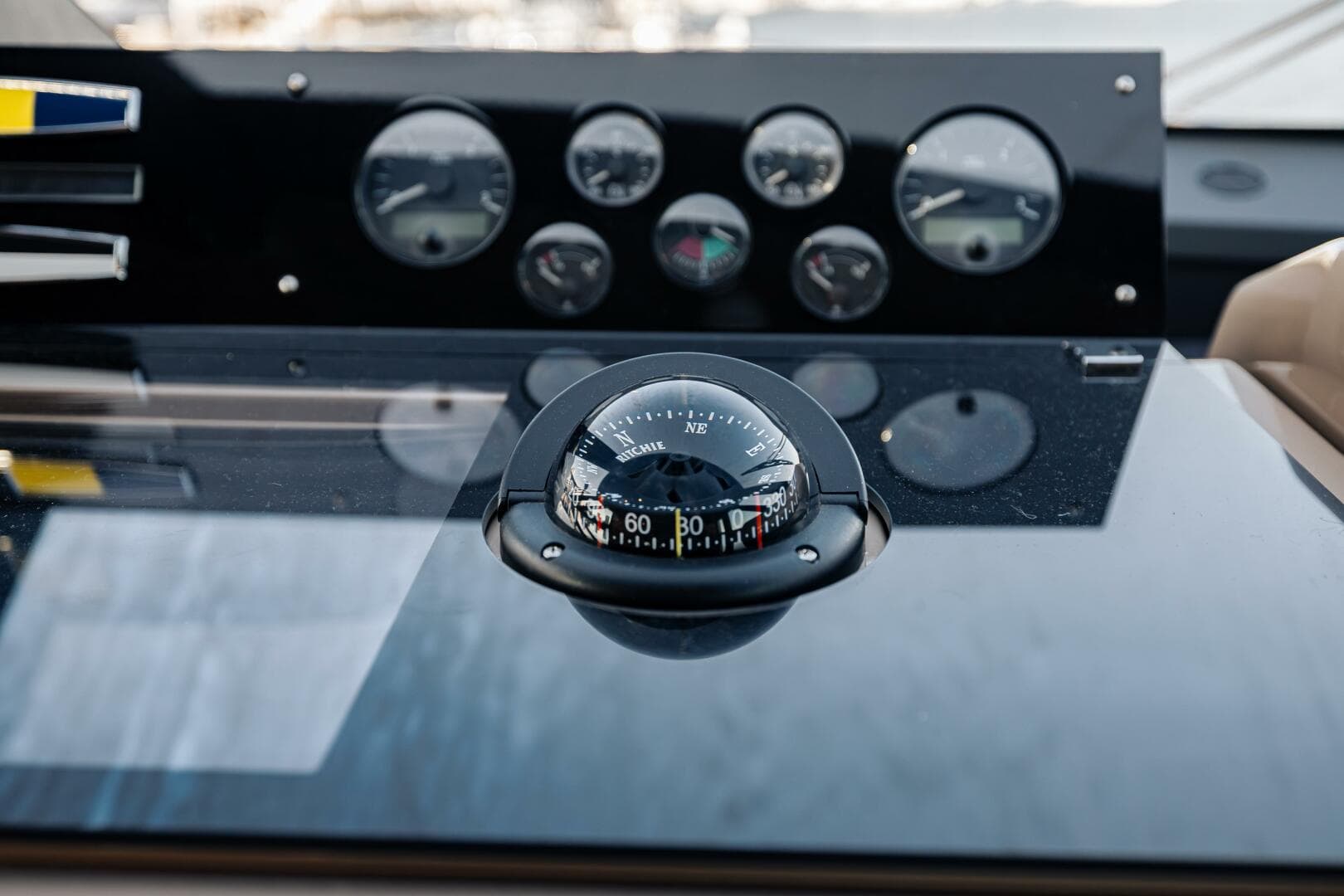 2011 Fairline 65 Squadron — photo 30