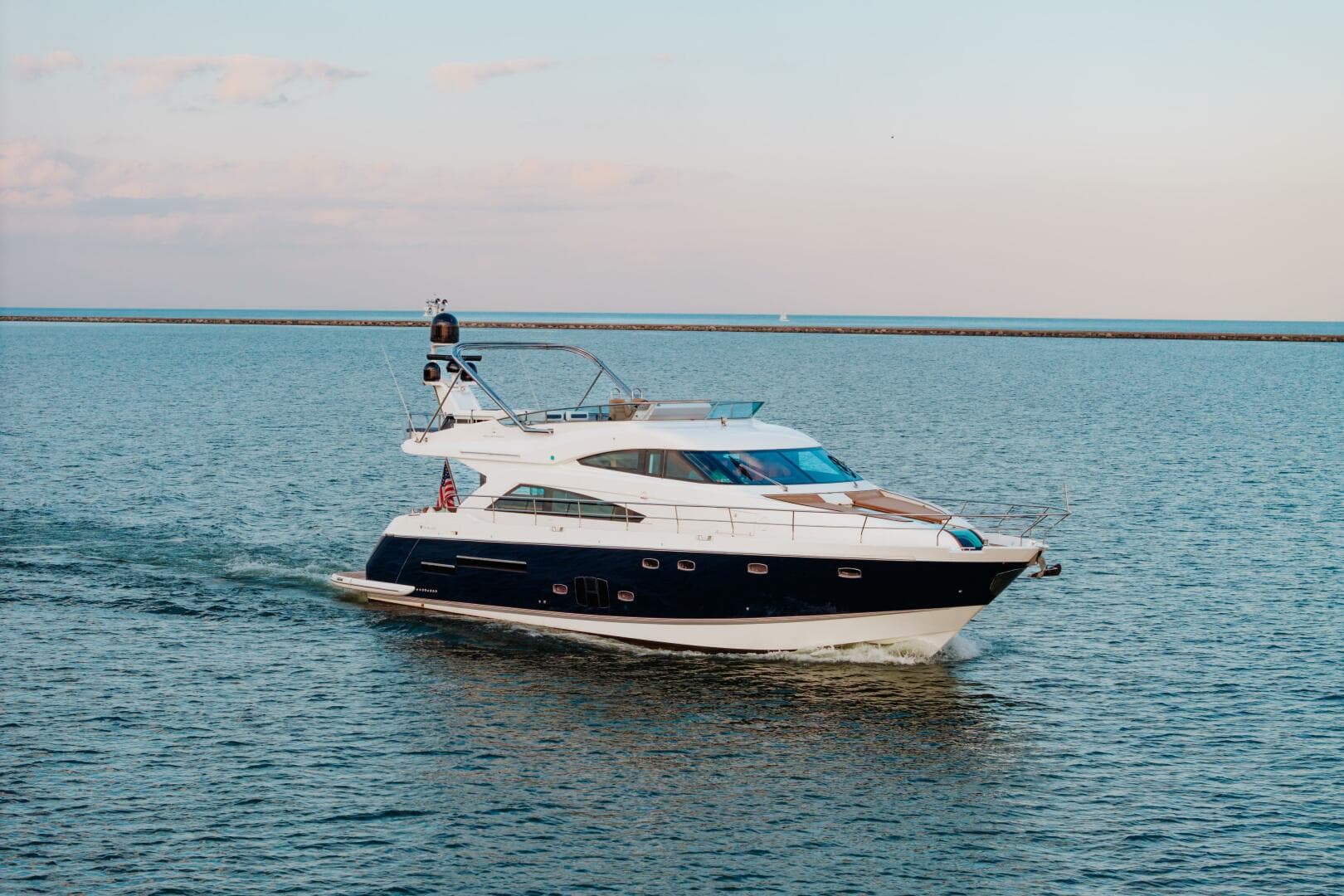 2011 Fairline 65 Squadron — photo 7
