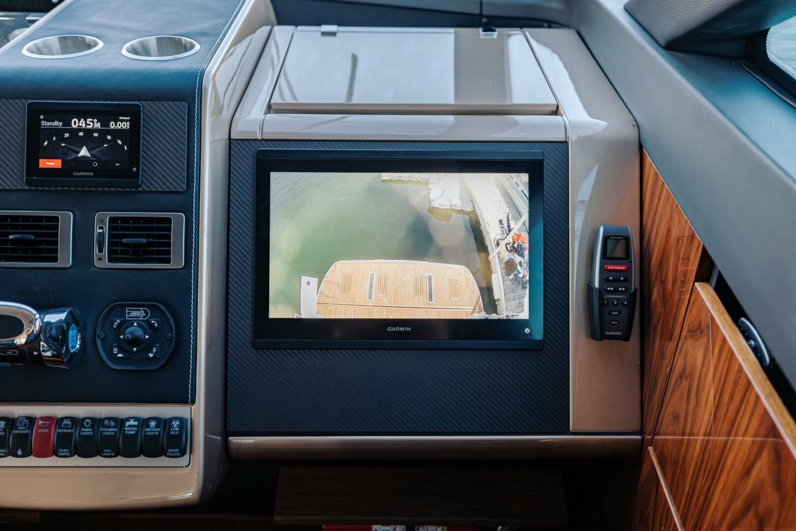 2011 Fairline 65 Squadron — photo 32