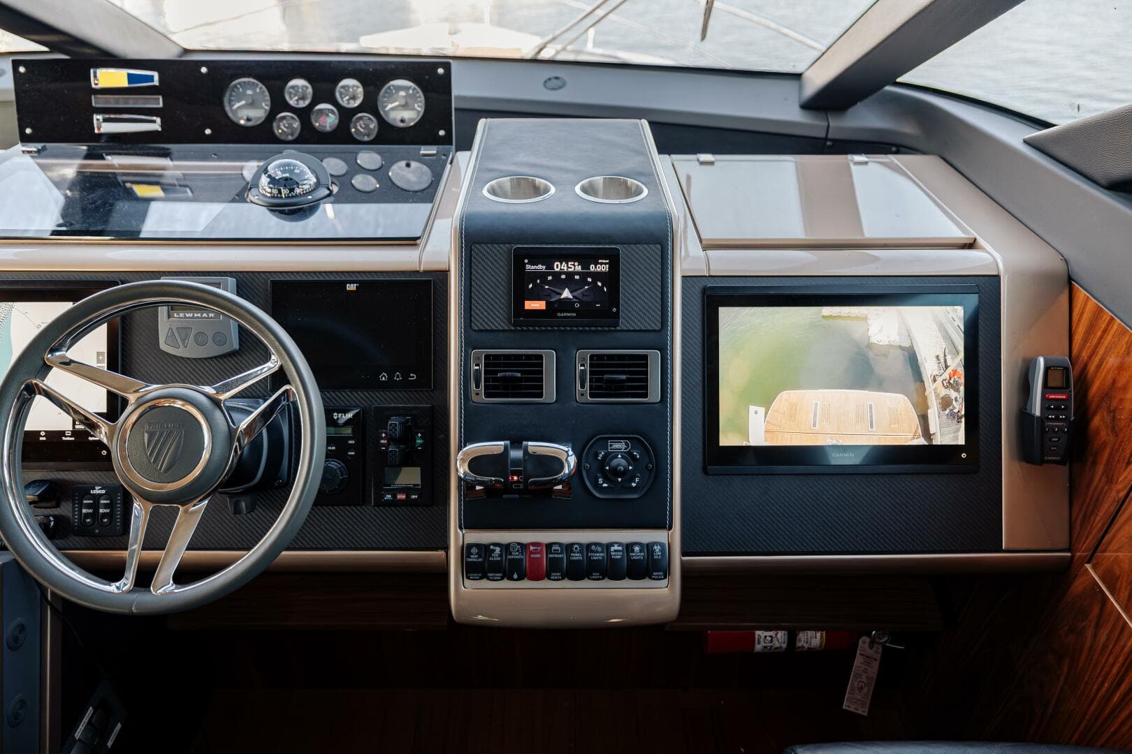 2011 Fairline 65 Squadron — photo 28