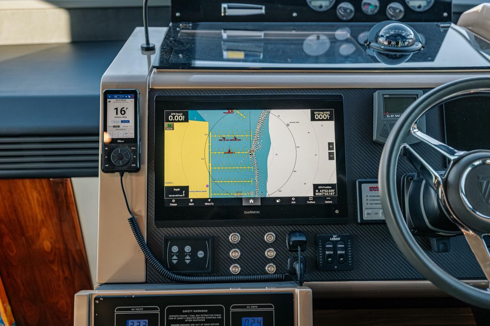 2011 Fairline 65 Squadron — photo 25