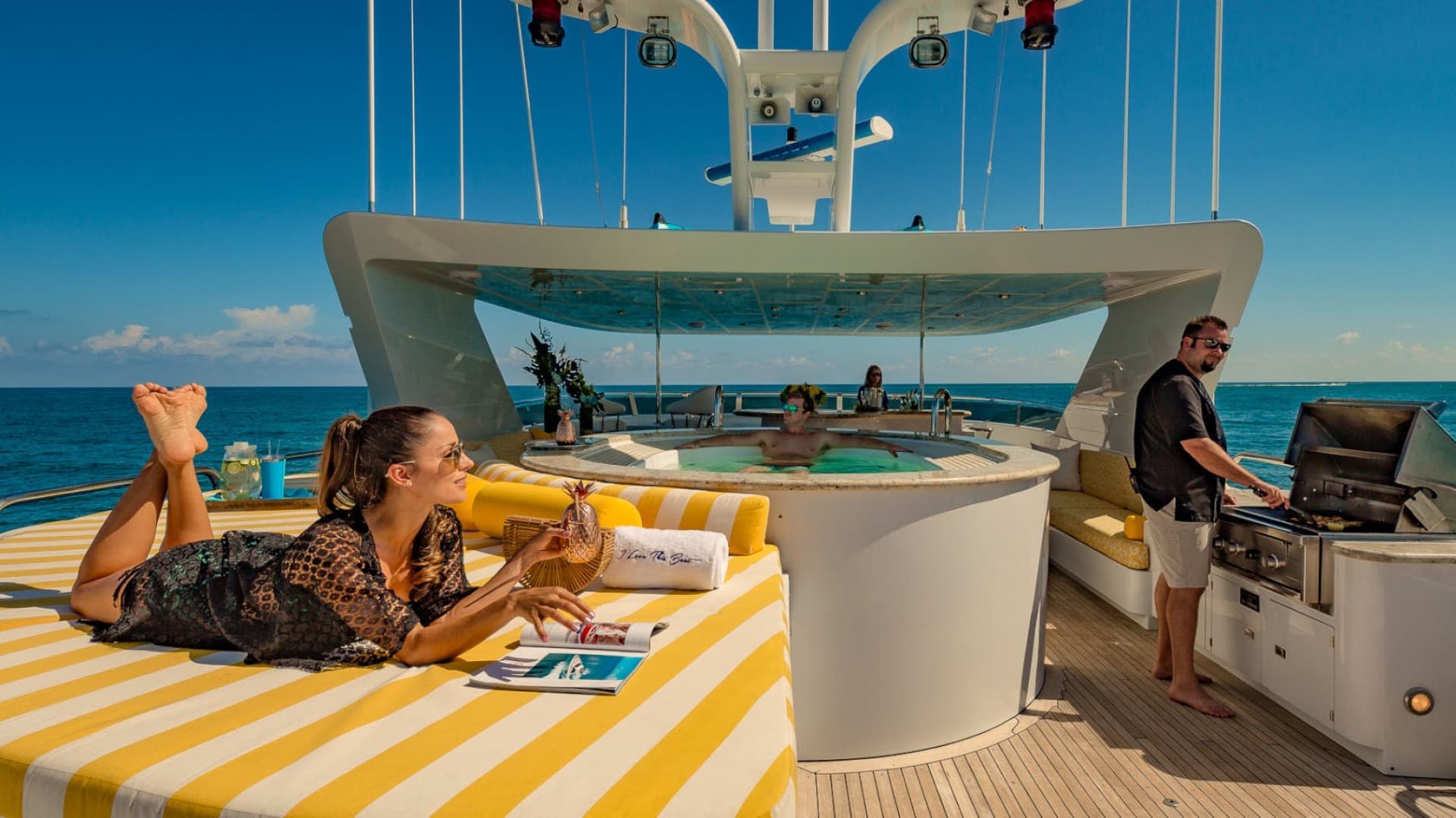 2002 Christensen 145 — photo 12