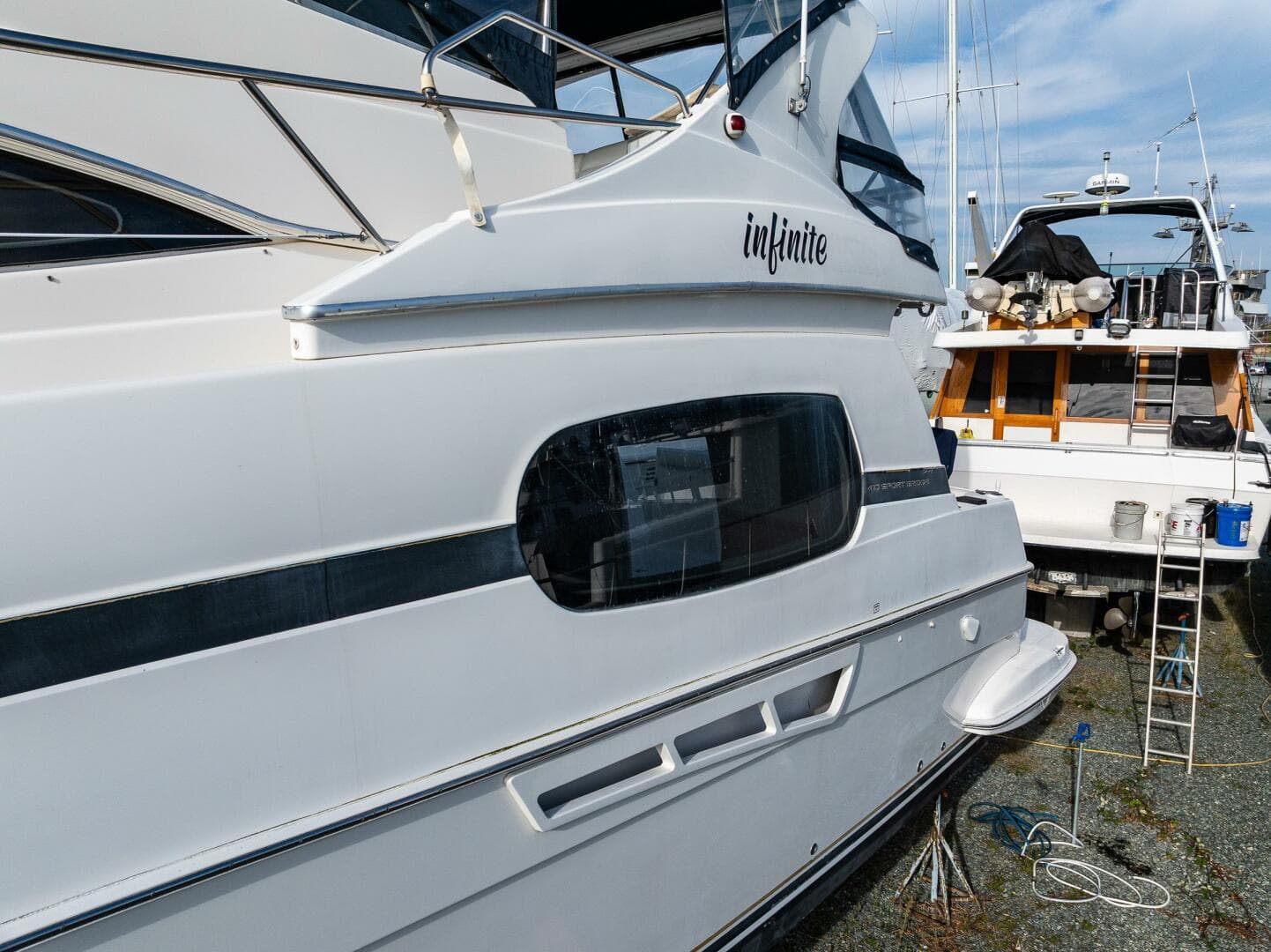 2001 Silverton Sport Bridge — photo 8