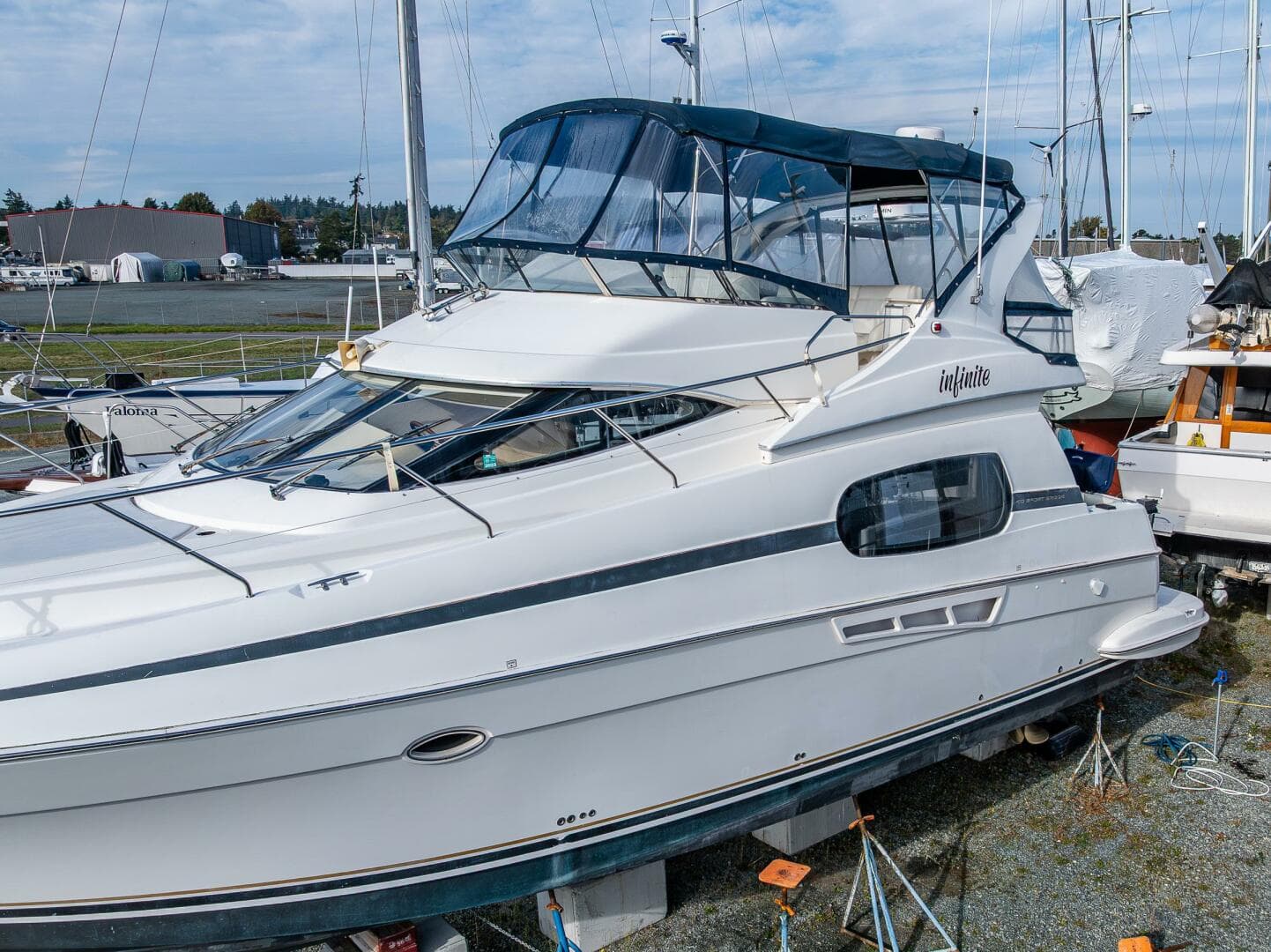 2001 Silverton Sport Bridge — photo 4